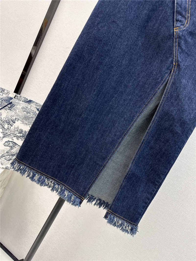 D10r new irregular piece cut denim skirt with slit design