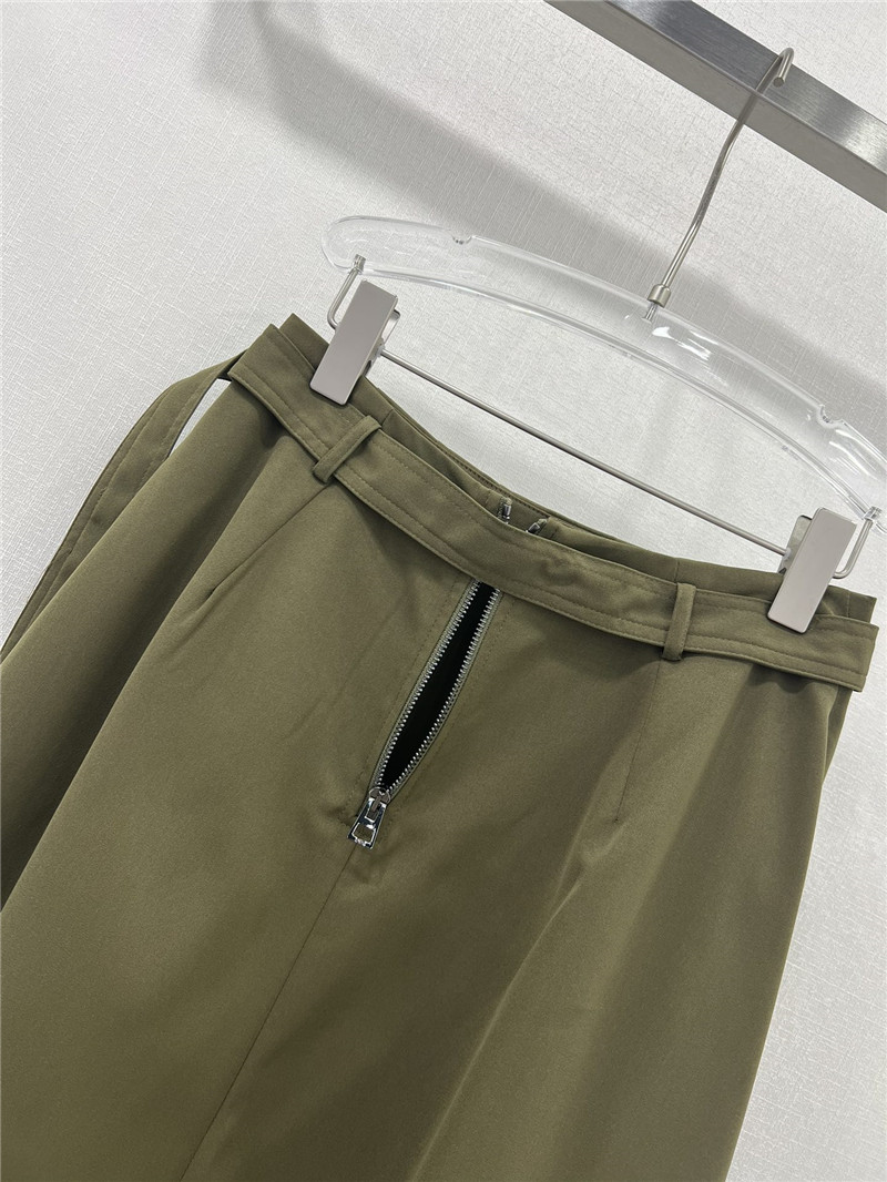 D10r cd belt little bee wide skirt