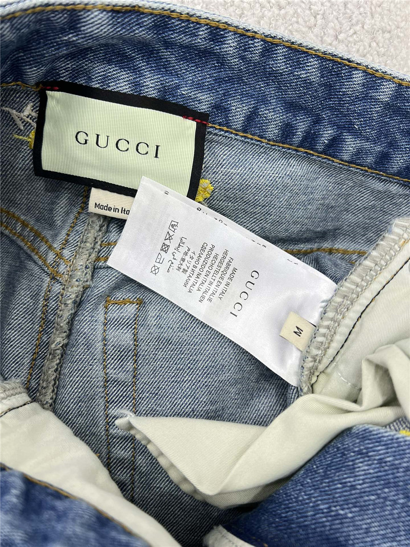 Gvc*1 contrast floral embroidered denim skirt