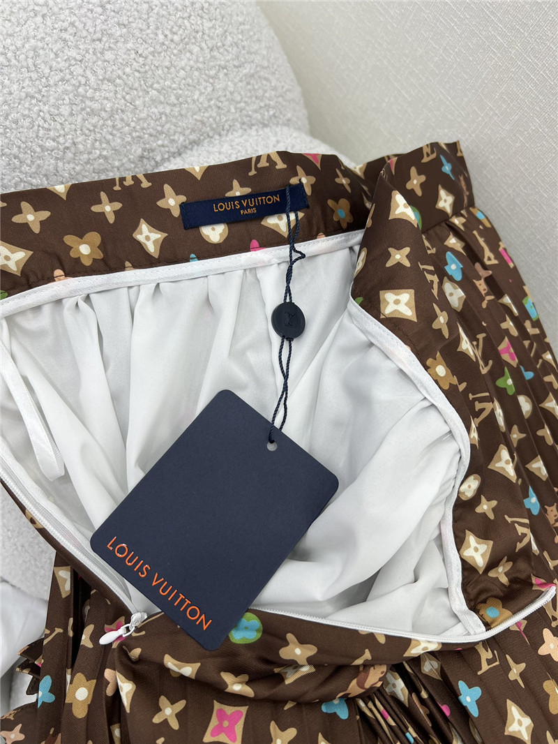 l0vis Vvtt0n lv presbyopic pattern pleated wide skirt