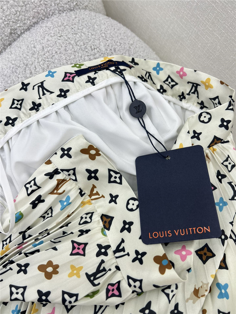 l0vis Vvtt0n lv presbyopic pattern pleated wide skirt