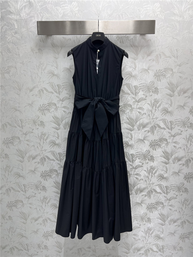 D10r pearl button sleeveless dress