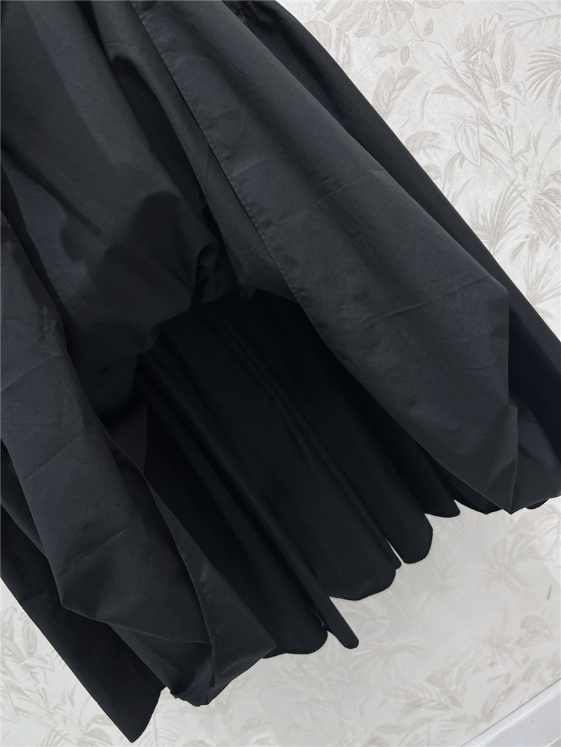 D10r pearl button sleeveless dress