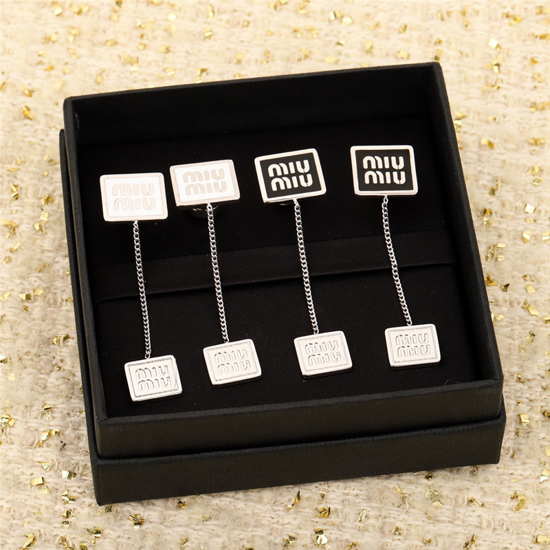 M1um1u square earrings