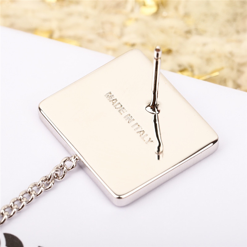 M1um1u square earrings