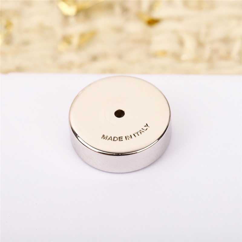 M1um1u square earrings