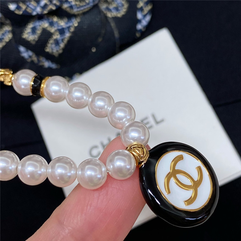 Ch**el black and white button pearl necklace