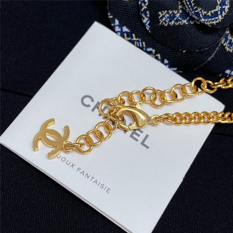 Ch**el letter double c necklace