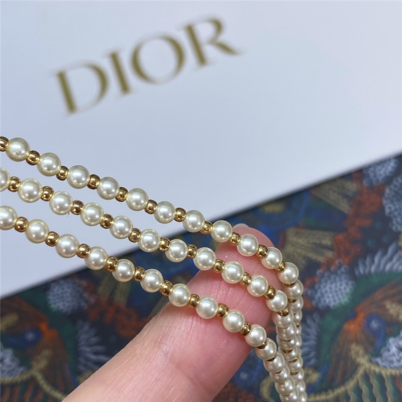 D10r glass bead triple pearl choker necklace