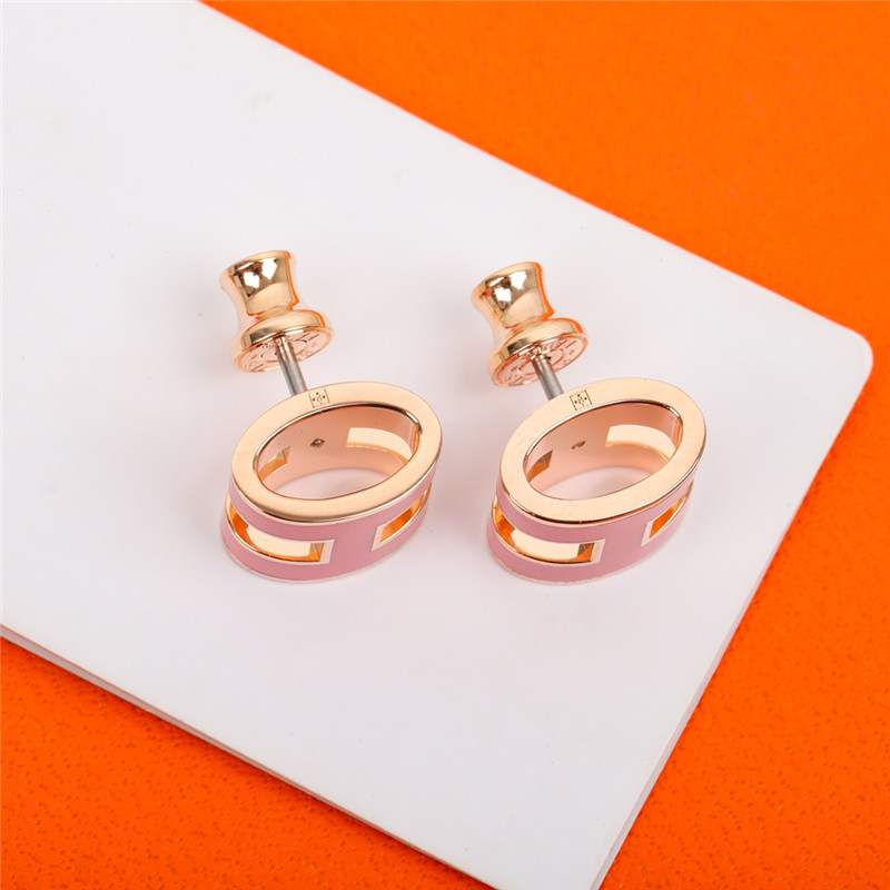 H**me5 denier earrings