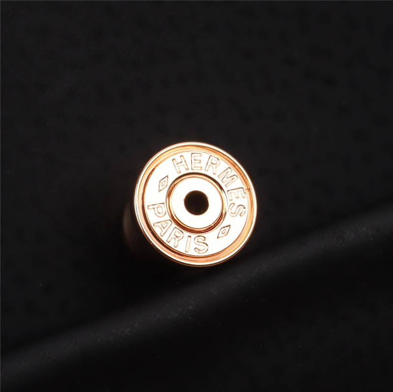 H**me5 denier earrings