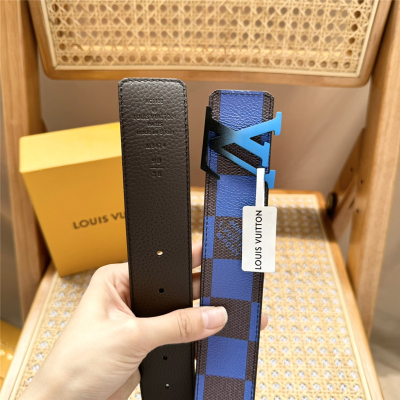 l0vis Vvtt0n lv plaid canvas with pebbled bottom belt