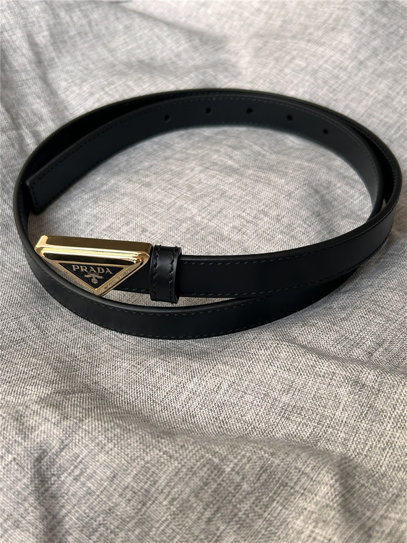 Pra*a women’s belt