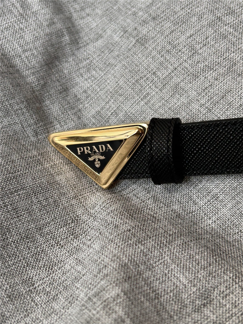 Pra*a women’s belt