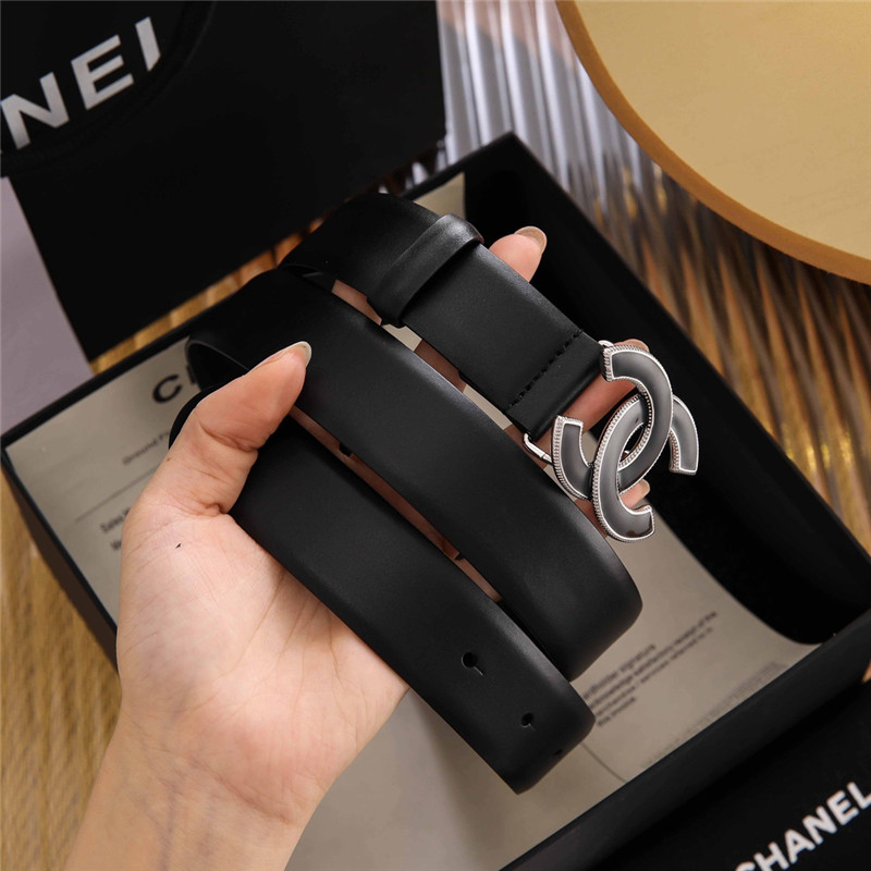 Ch**el calfskin belt