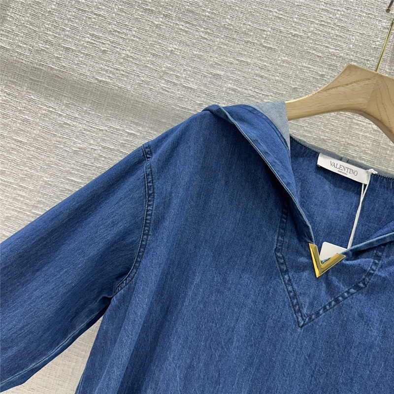 Va1e*ntin0 hooded denim shirt cheap replica designer clothes