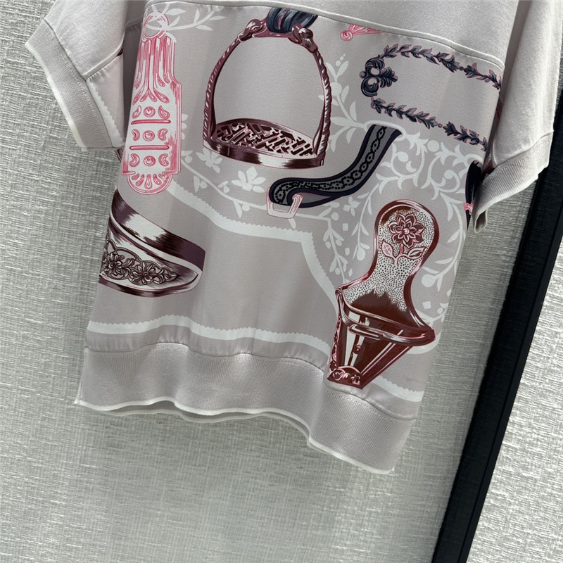 H**me5 stirrup print top replica clothes