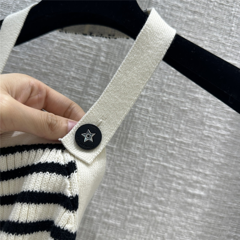 D10r new vest cheap replica designer clothes