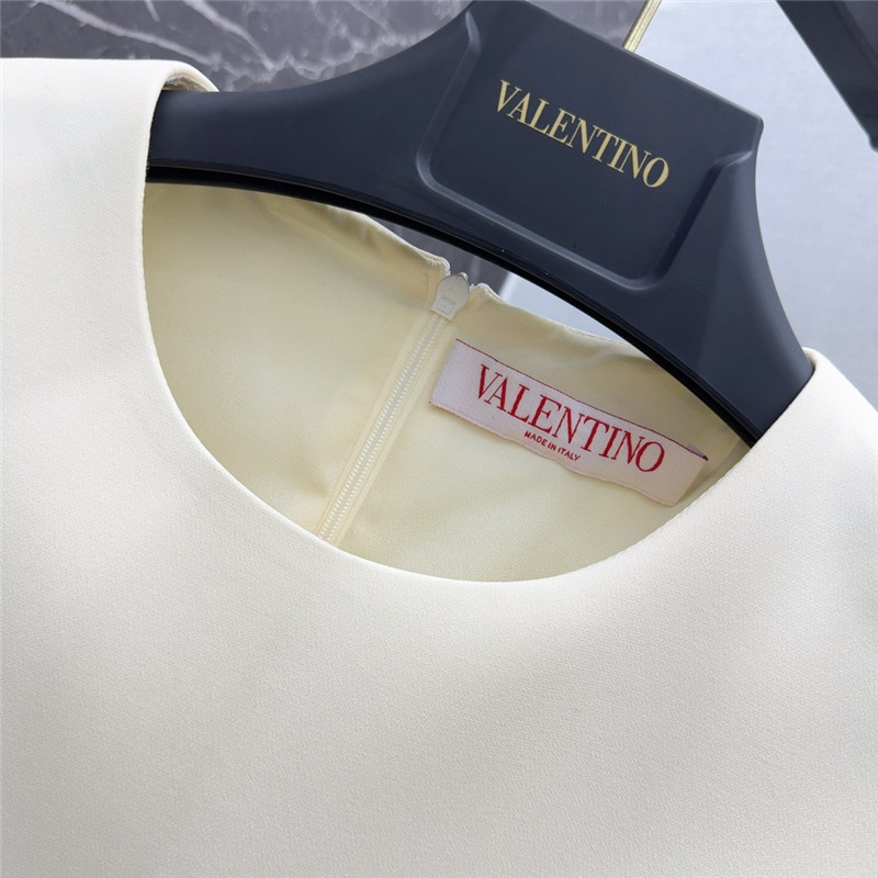 Va1e*ntin0 bow embellished dress cheap replica designer clothes