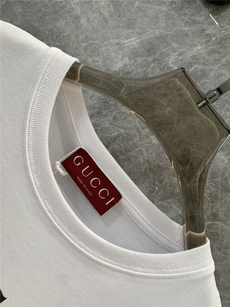 Gucci round neck short sleeve t-shirt cheap replica designer clothes