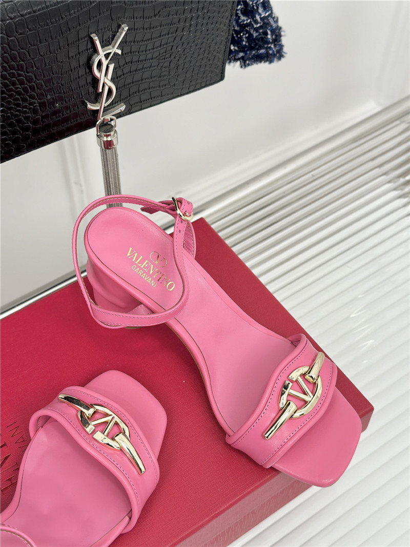 va1e*ntin0 thick heel sandals ma1s0n Marg*e1a replica shoes