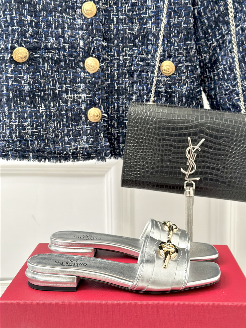 va1e*ntin0 thick heel sandals ma1s0n Marg*e1a replica shoes