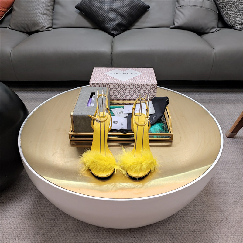 givenchy ostrich feather sandals ma1s0n Marg*e1a replica shoes