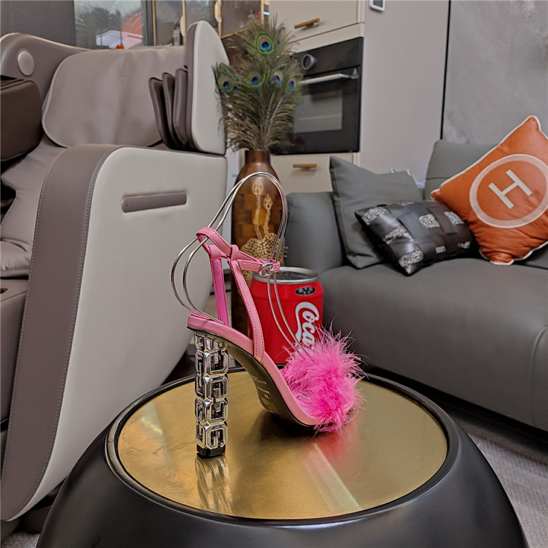 givenchy ostrich feather sandals ma1s0n Marg*e1a replica shoes