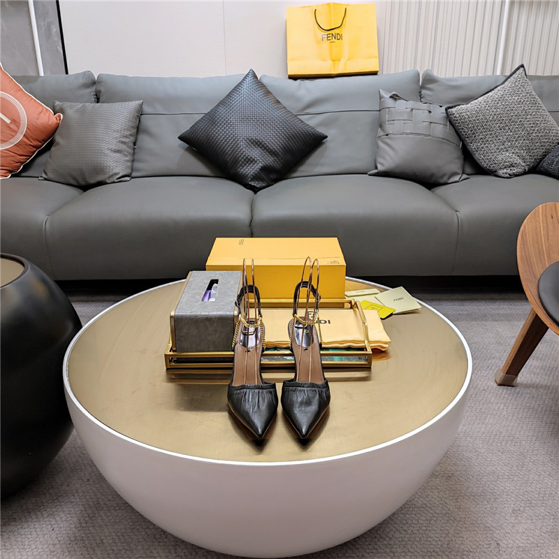 F**di necklace foot-wrapped sandals replica designer shoes