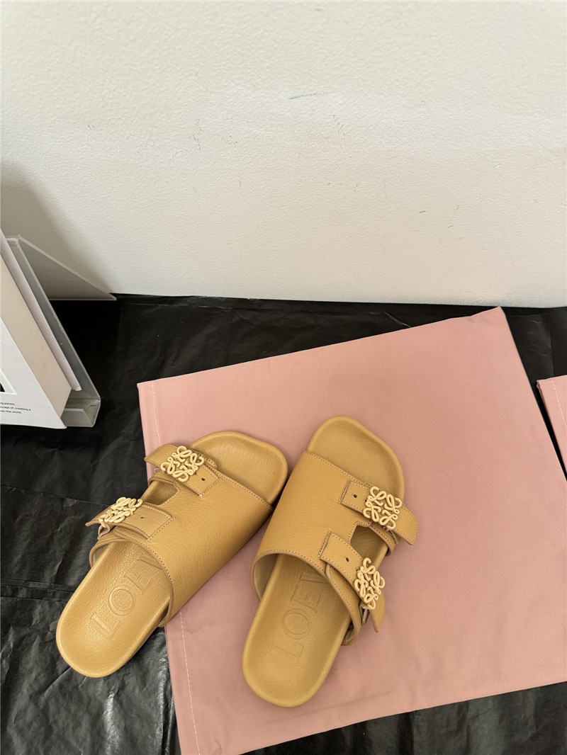 L0ew* new leather slippers for couples