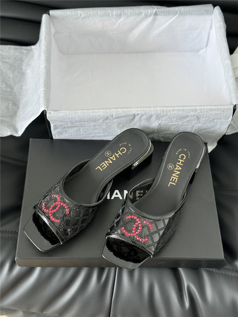 ch**el hot D1am0nd slippers ma1s0n marg*e1a replica shoes