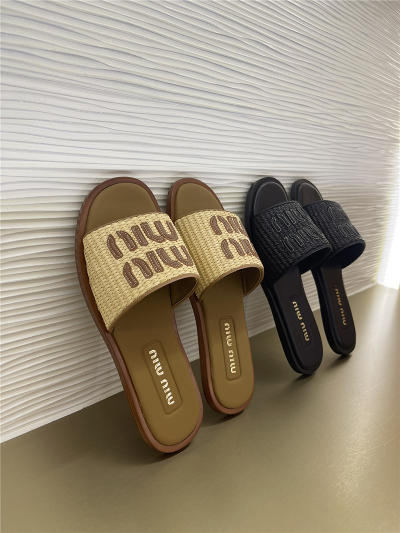 m1um1u raffia woven slippers Marg*e1a replica shoes