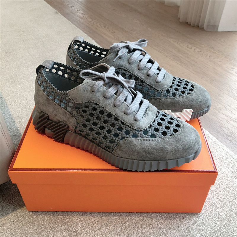 H**me5 women’s gray bouncing sneakers