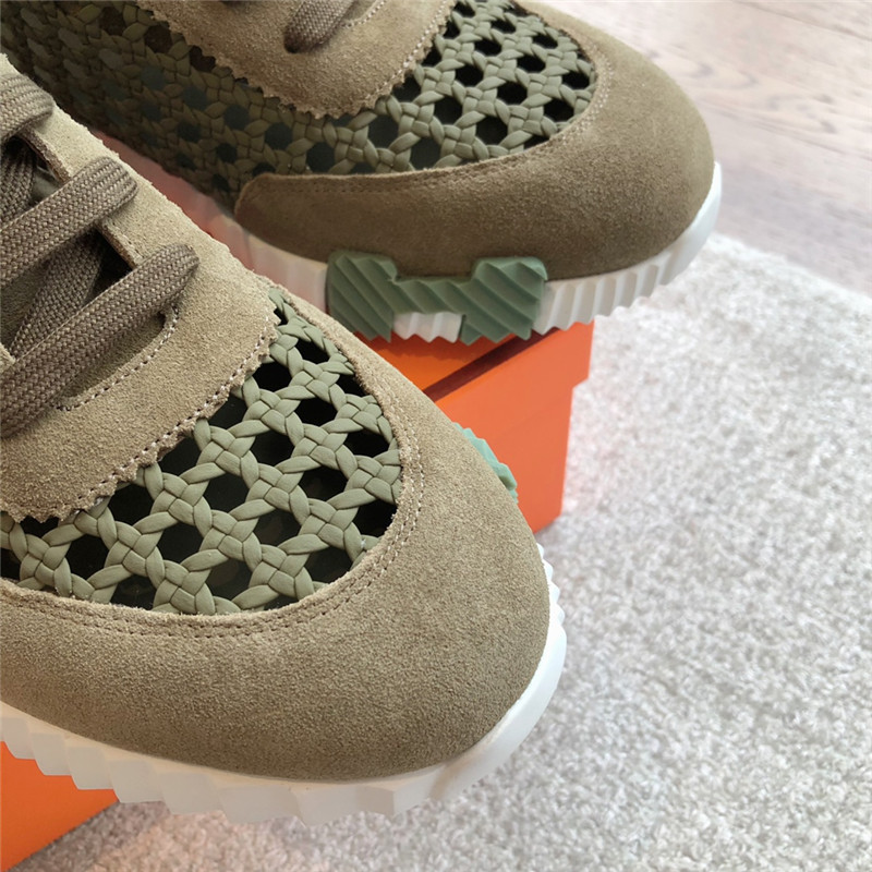 H**me5 women’s green bouncing sneakers