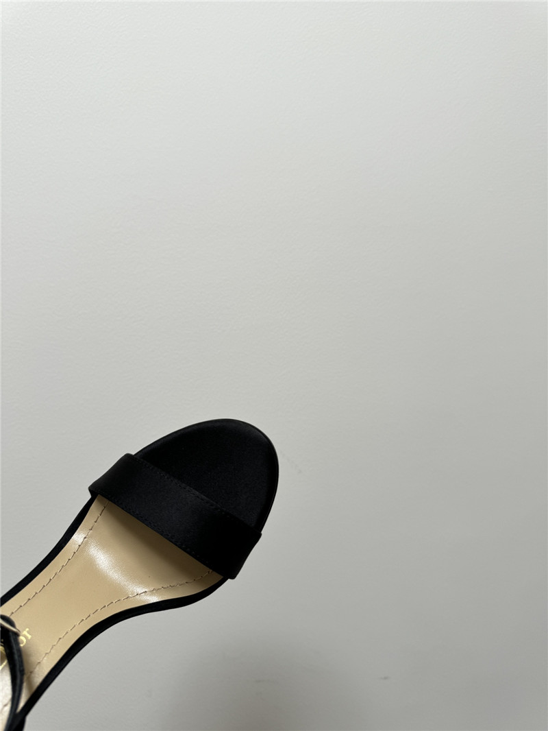 d10r bow platform high heels Marg*e1a replica shoes