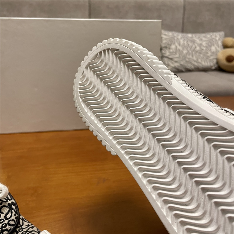 L0ew* women’s white sneakers