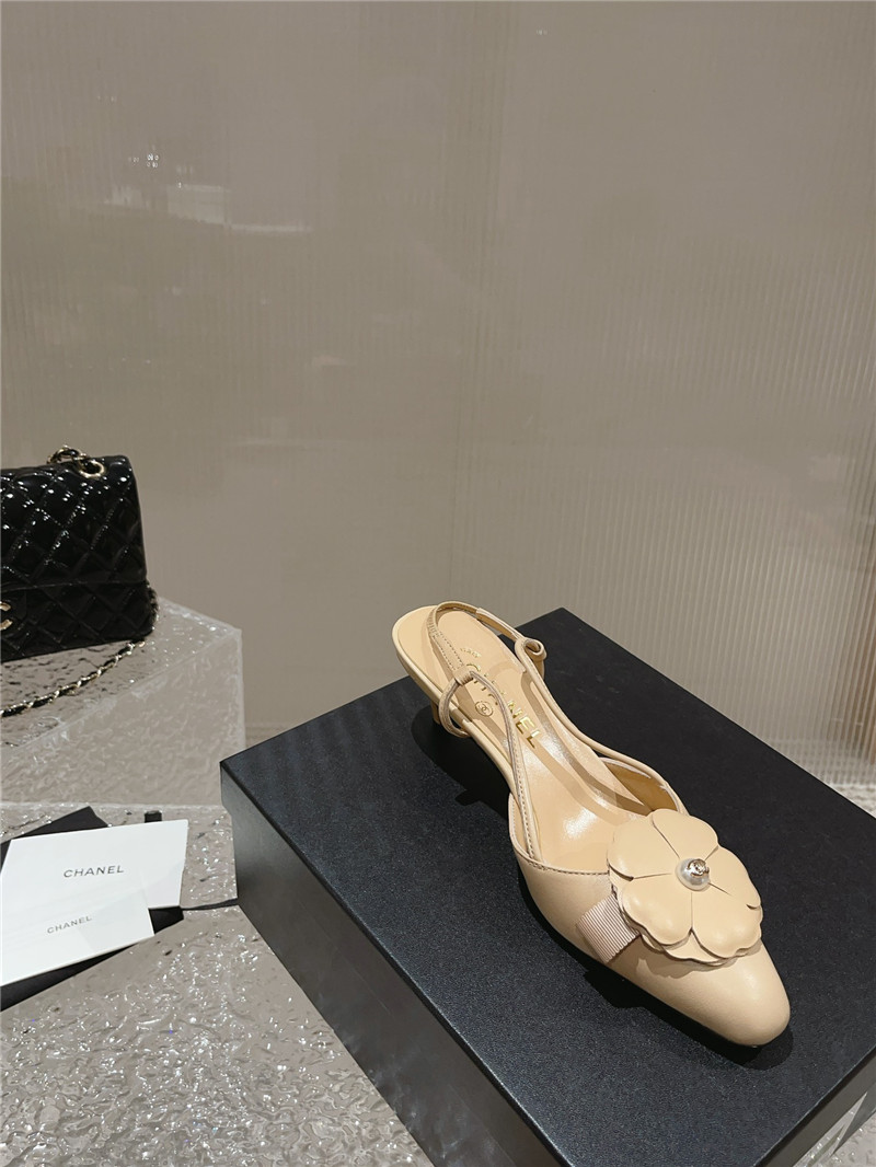 ch**el small square toe high heels Marg*e1a replica shoes