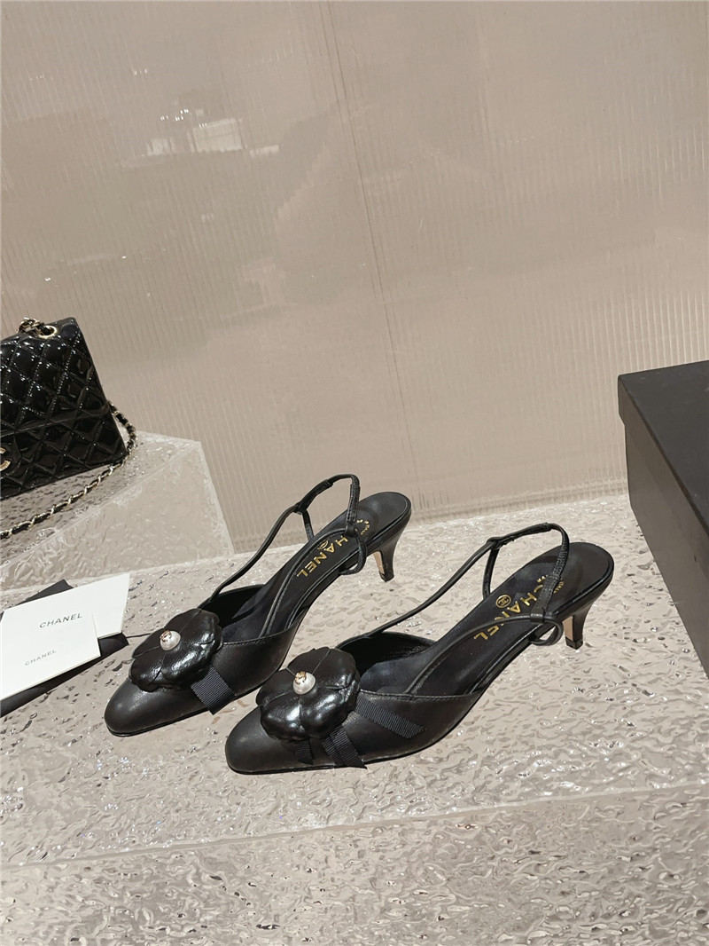 ch**el small square toe high heels Marg*e1a replica shoes