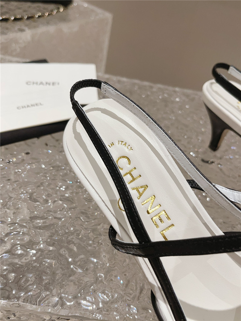 ch**el small square toe high heels Marg*e1a replica shoes