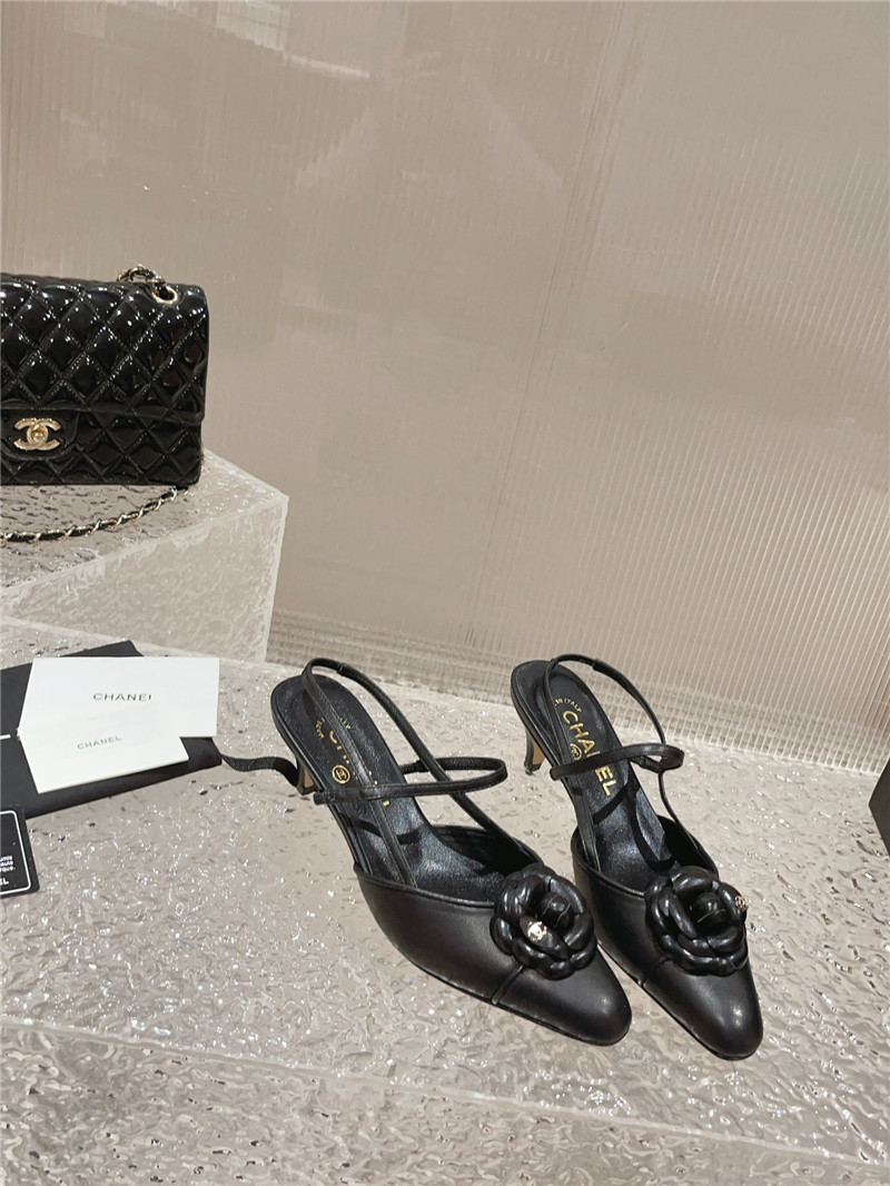 ch**el small square toe high heels Marg*e1a replica shoes