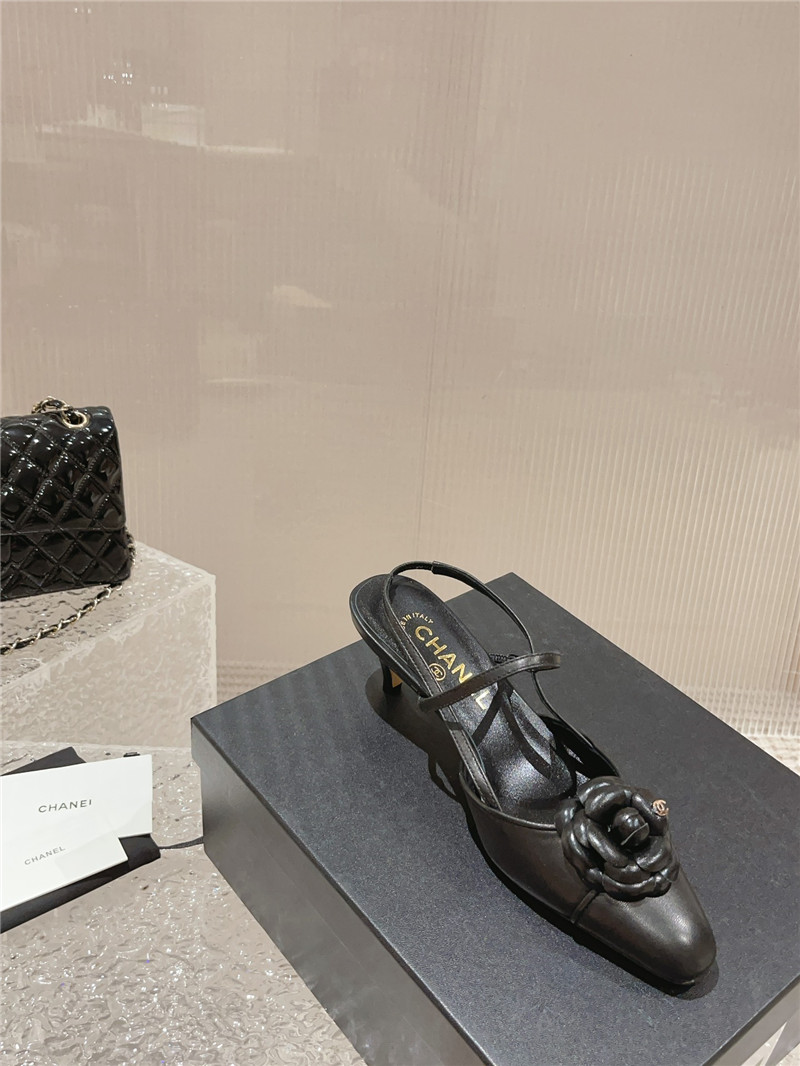 ch**el small square toe high heels Marg*e1a replica shoes