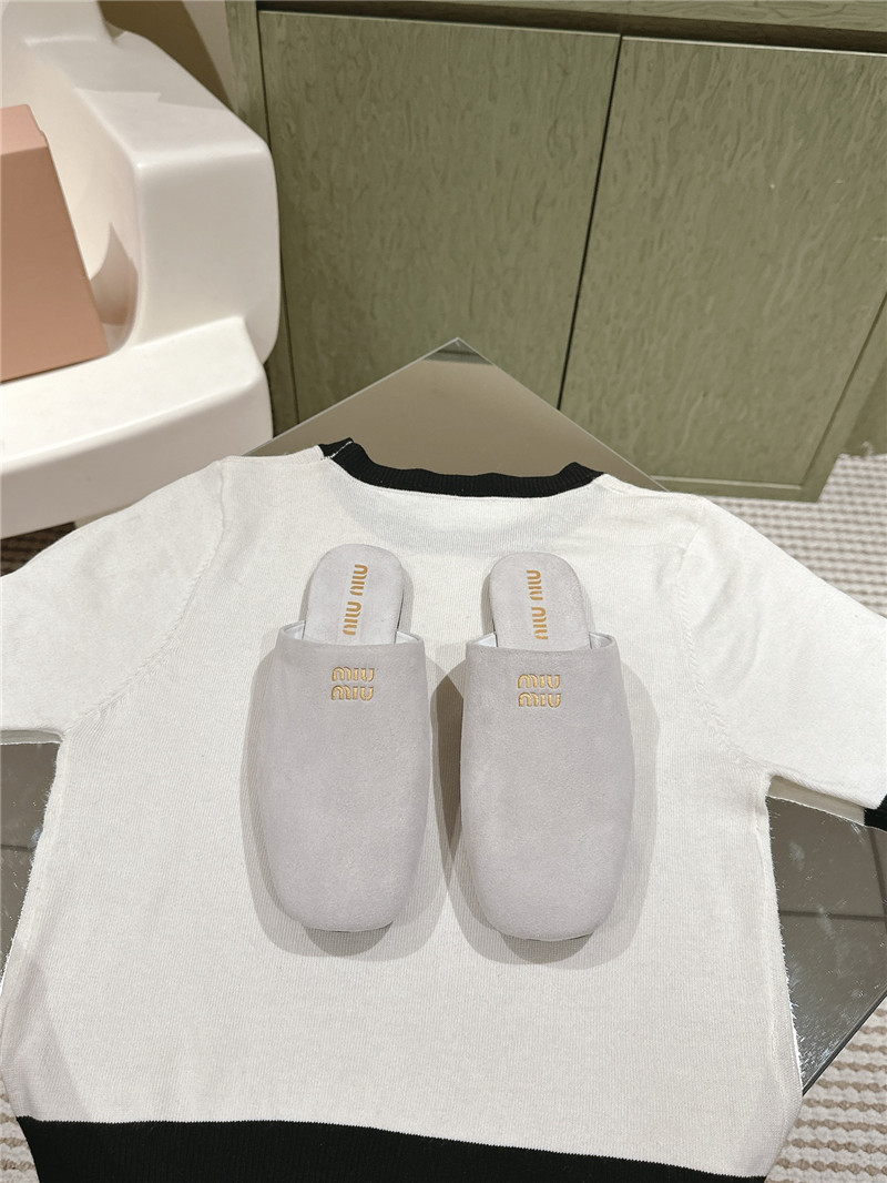 M1um1u small round toe mules slippers replica shoes