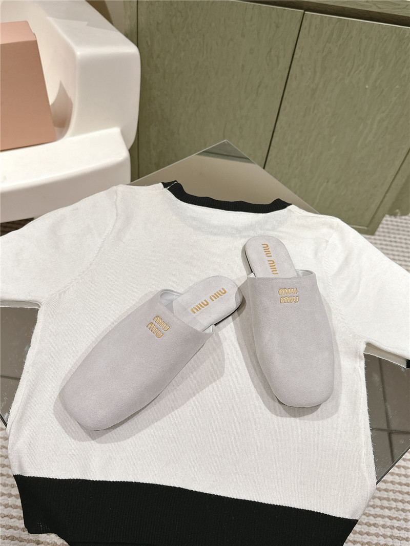 M1um1u small round toe mules slippers replica shoes