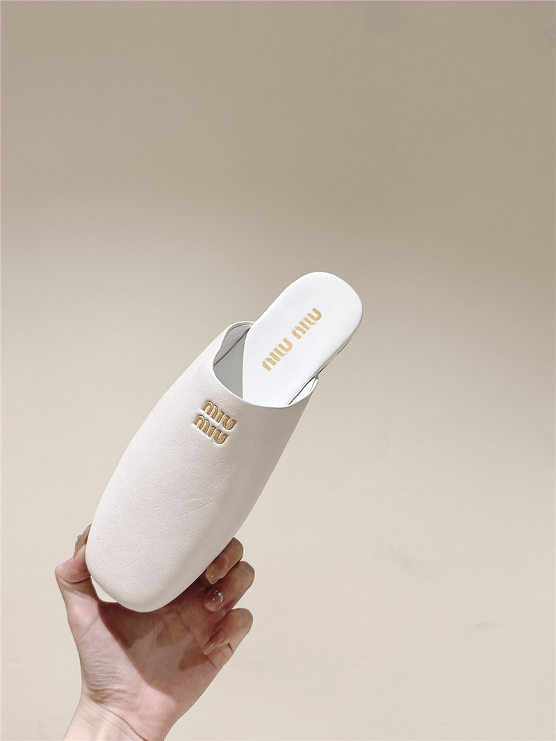 M1um1u small round toe mules slippers replica shoes