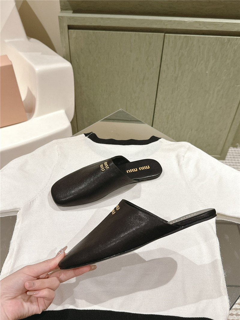 M1um1u small round toe mules slippers replica shoes