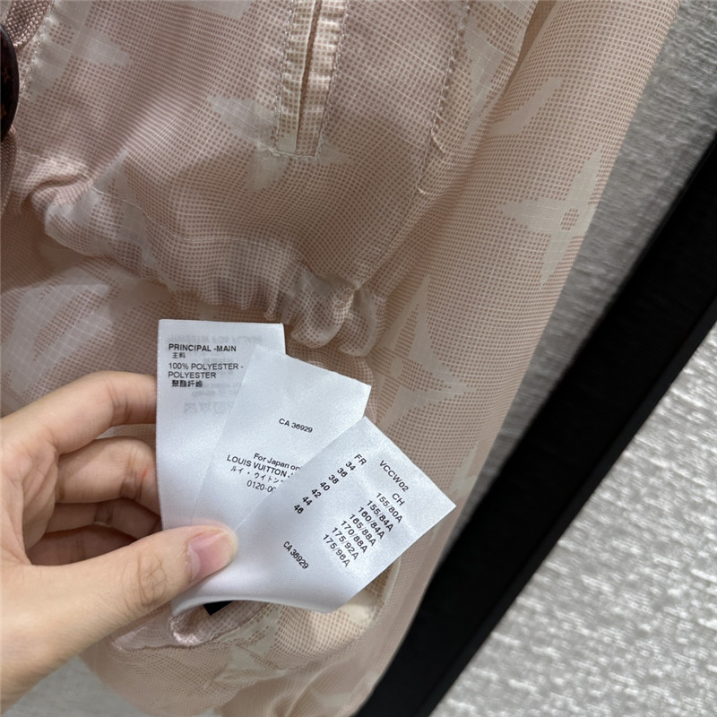 l0vis Vvtt0n lv hooded sun protection jacket replica clothing