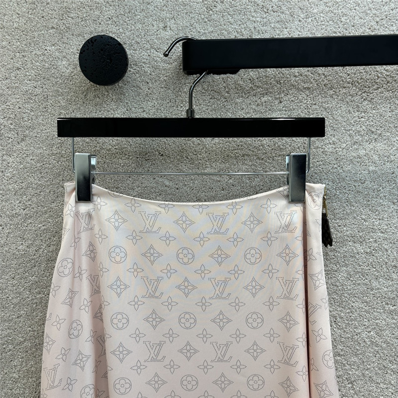 l0vis Vvtt0n lv cherry blossom pink printed long skirt replicas clothes