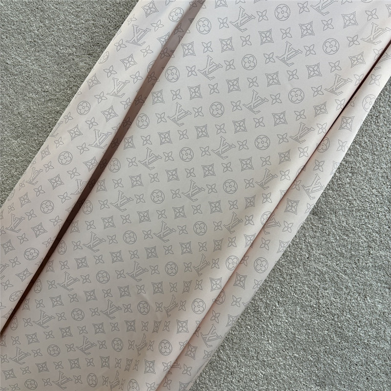 l0vis Vvtt0n lv cherry blossom pink printed long skirt replicas clothes