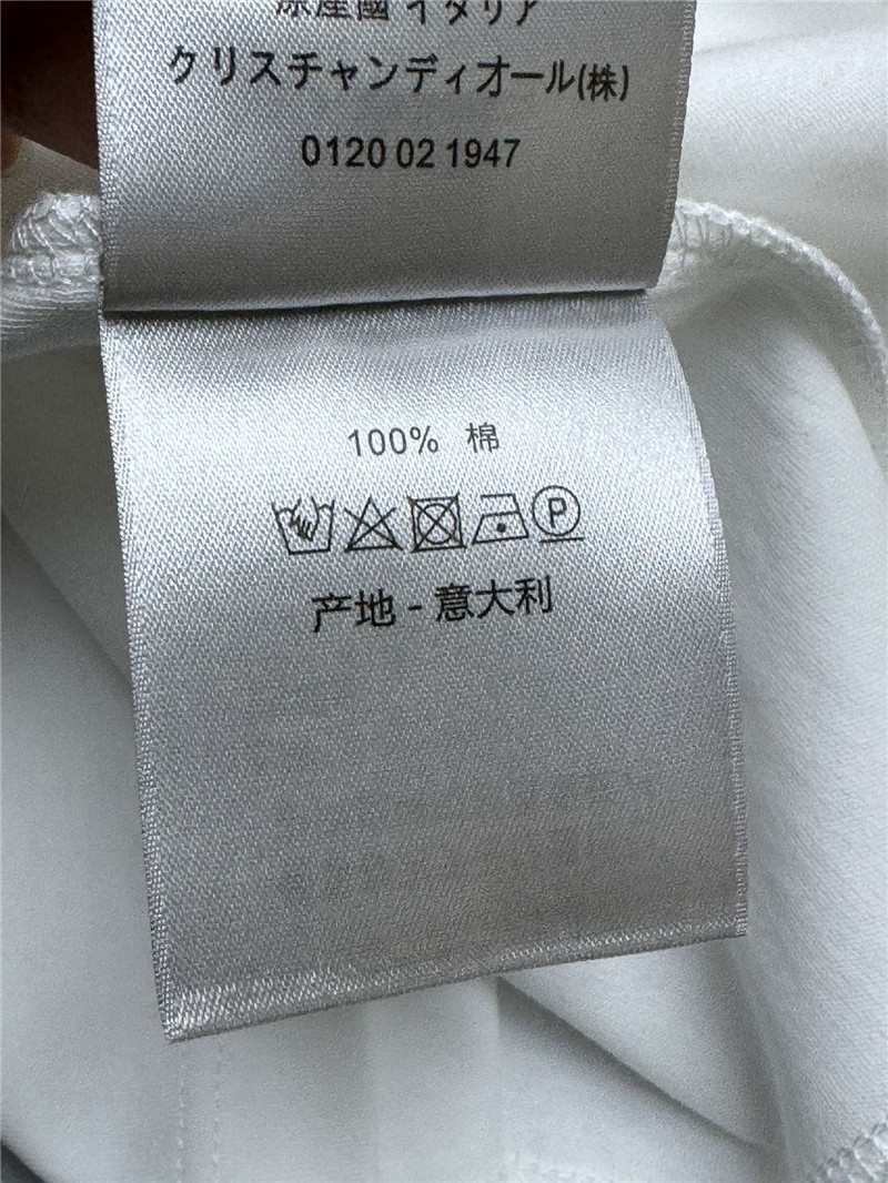 D10r butterfly embroidered t-shirt replica clothing sites