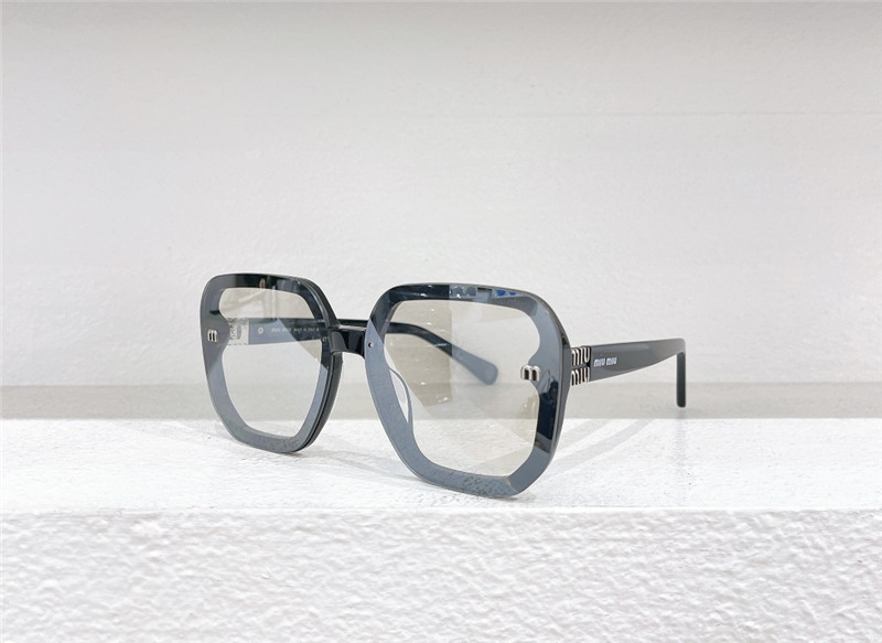 M1um1u fashionable luxury sunglasses